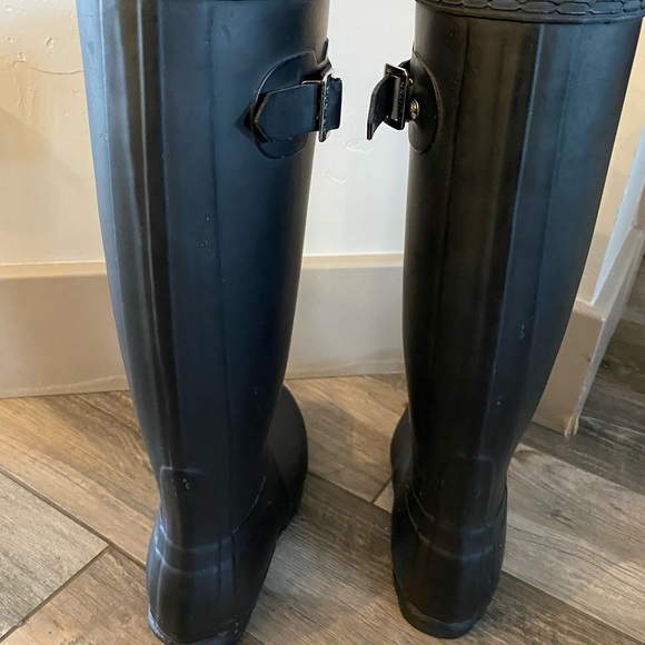 Hunter original tall black waterproof rain boots - Picture 5 of 7